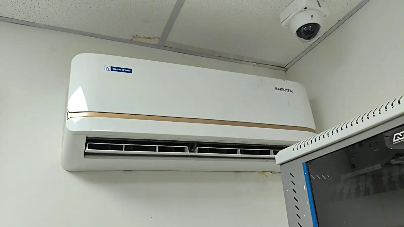 Commercial Duct AC installation